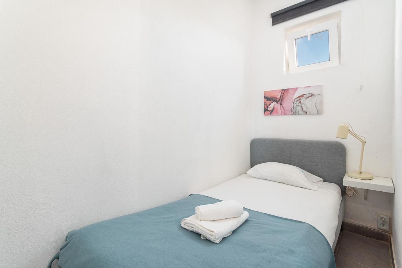 Blife Marya Private Rooms - Airport Stay Distrikt Distrikt Faro Exterior foto
