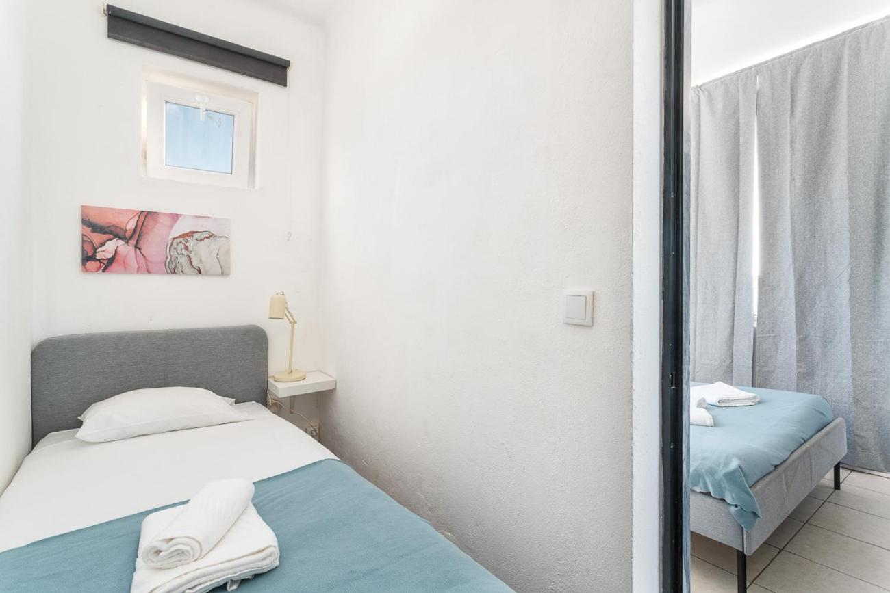 Blife Marya Private Rooms - Airport Stay Distrikt Distrikt Faro Exterior foto