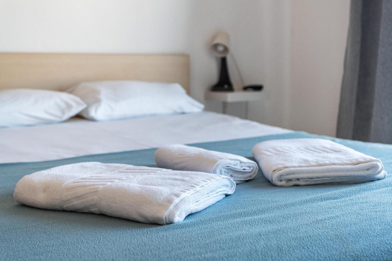 Blife Marya Private Rooms - Airport Stay Distrikt Distrikt Faro Exterior foto