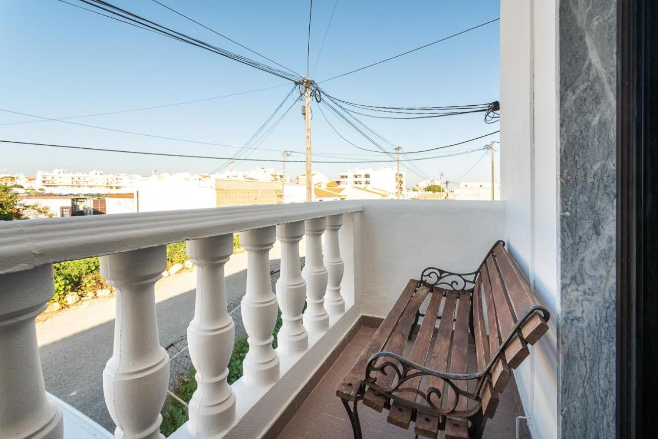 Blife Marya Private Rooms - Airport Stay Distrikt Distrikt Faro Exterior foto