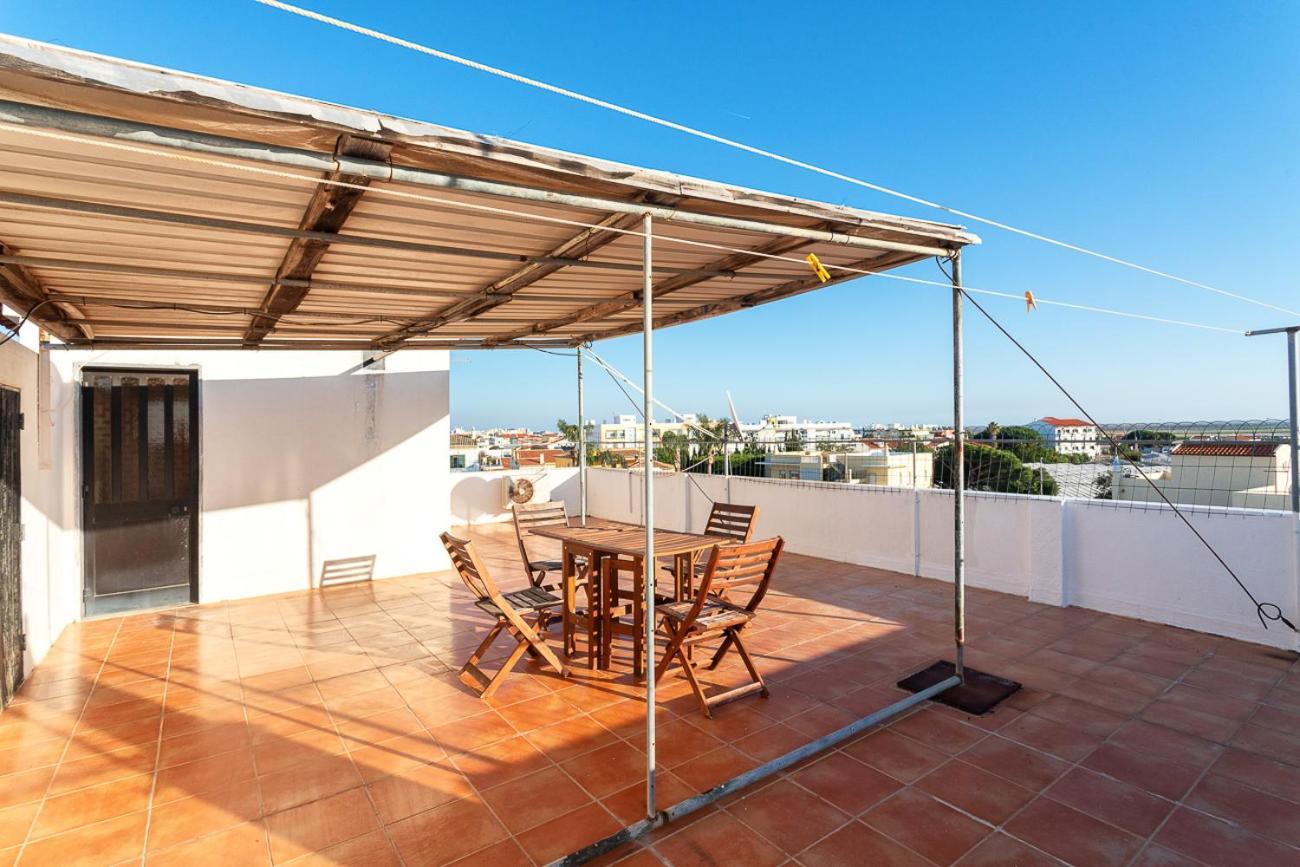 Blife Marya Private Rooms - Airport Stay Distrikt Distrikt Faro Exterior foto
