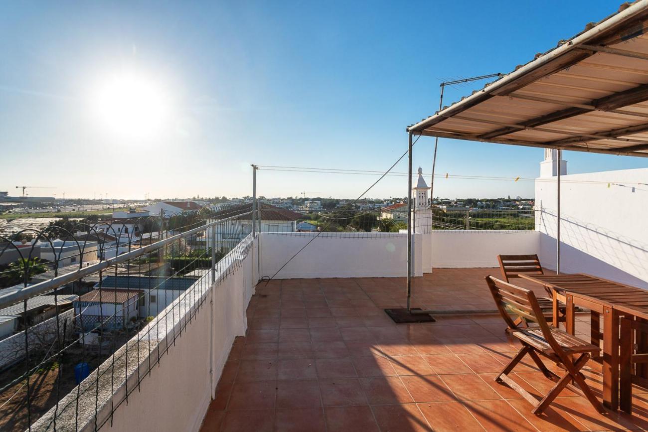 Blife Marya Private Rooms - Airport Stay Distrikt Distrikt Faro Exterior foto