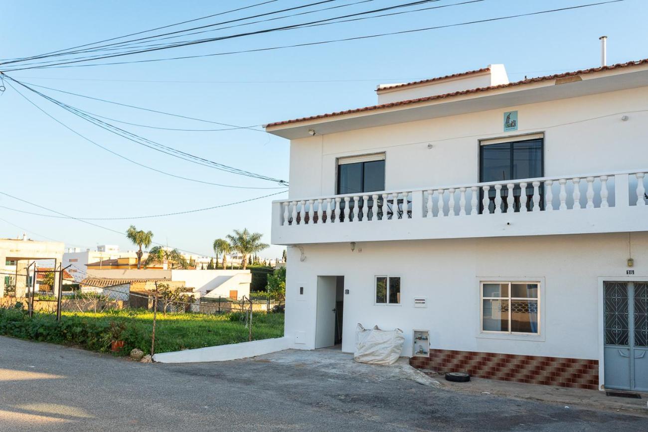 Blife Marya Private Rooms - Airport Stay Distrikt Distrikt Faro Exterior foto
